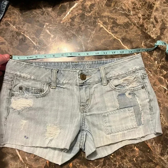 American eagle light wash shorts size 4 - Picture 8 of 9